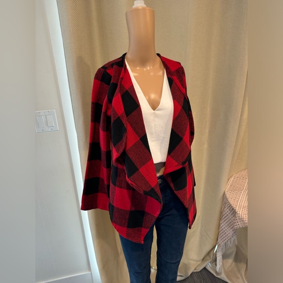 - PTP 19 inches length 23 inches red and black checkered Shacket - Picture 1 of 5